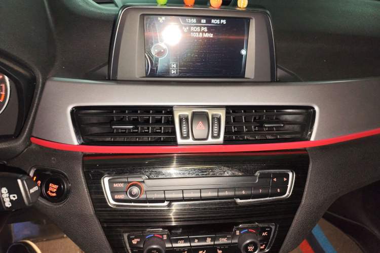 Used BMW X1 2016 sDrive18Li Premium Edition Audio And AC Panel