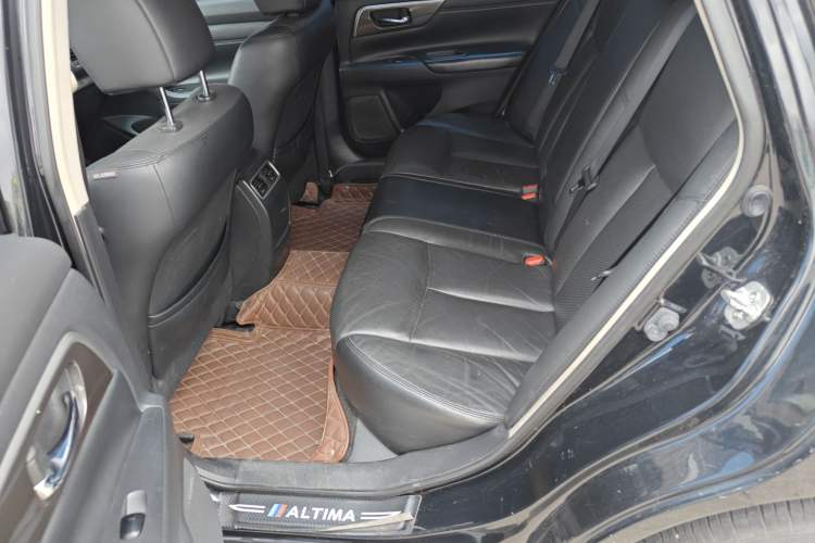 Used Nissan Teana 2013 2.5L XL Leading Edition Left Rear Seat