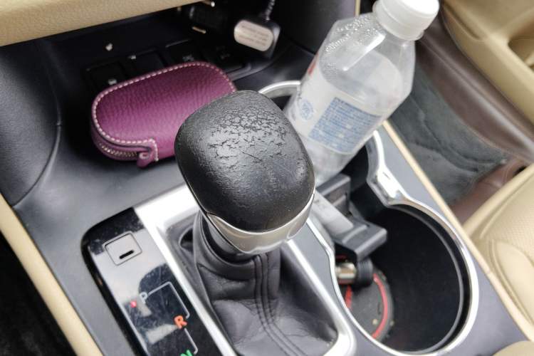 Used Toyota Highlander 2015 2.0T Four-Wheel Drive Luxury Edition 7-Seater
