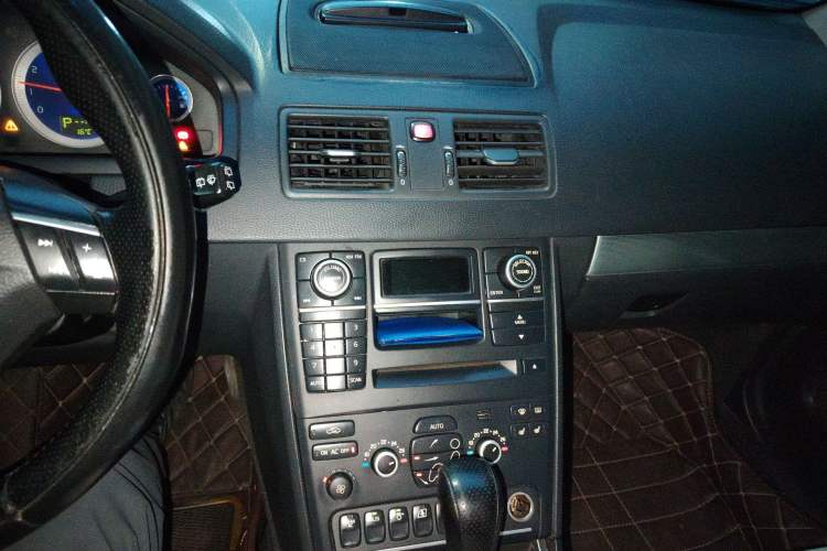 Used Volvo XC90 2010 2.5T AWD Sport Edition