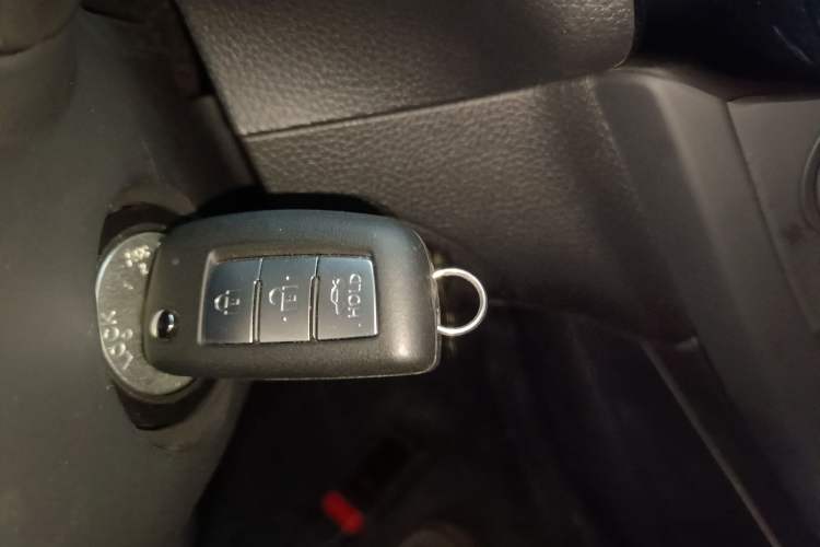 Used Nissan Sylphy 2024 Facelifted Three Classic 1.6XE CVT Comfort Edition Vehicle Key