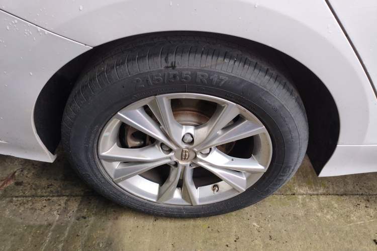 Used Geely Auto Emgrand GT 2018 1.5T MHEV Yaoxiang Edition
