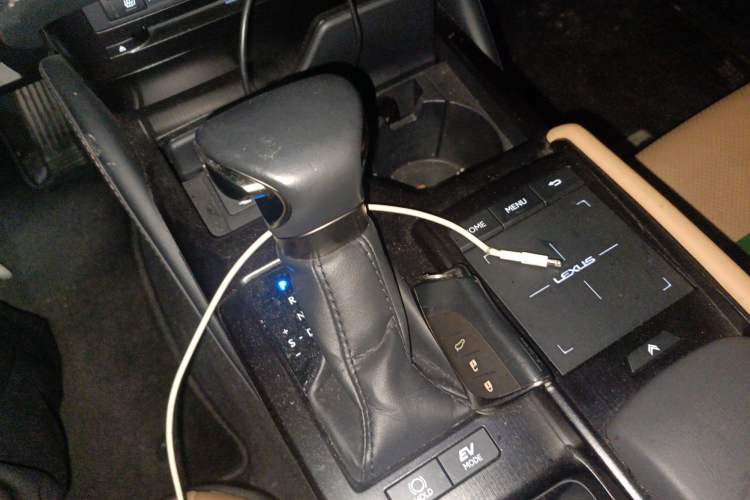 Used Lexus ES 2021 300h Excellence Edition
