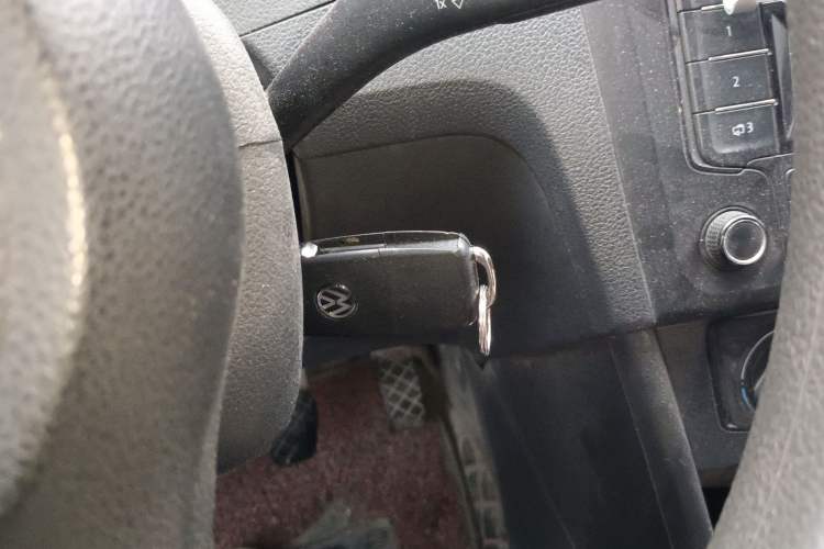 Used Volkswagen Santana 2013 1.4L Manual Fashion Edition Vehicle Key