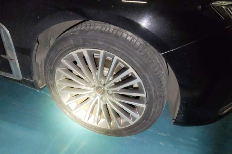 Used Hongqi H9 2020 2.0T Smart Connect Flagship Edition
