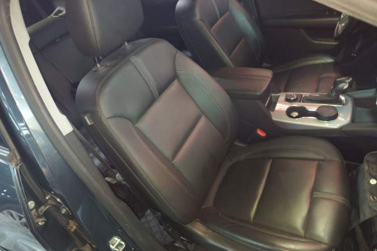 Used Chevrolet Blazer 2022 Mild Hybrid 650T 7-Seater Wei Version Right Front Seat