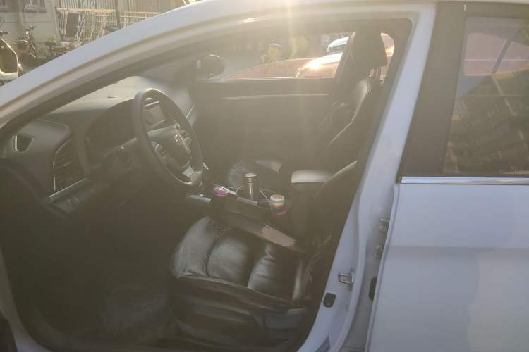 Used Hyundai Elantra (6th Generation / Lingdong) 2018 1.6L Automatic 15th Anniversary Special Edition
