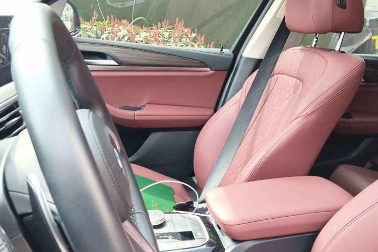 Used BMW X3 2023 Restyled xDrive30i Leading Edition M Night Sky Package
