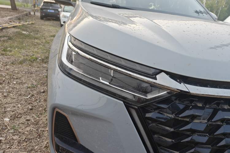 Used Chery Tiggo 8 PRO 2022 390T Two-Wheel Drive Haohan Edition 7-Seater Right Front Headlight