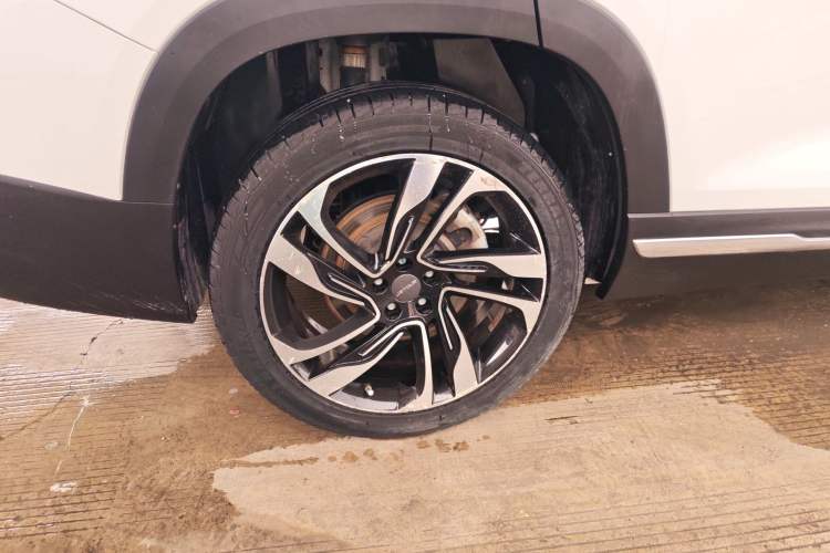 Used JETOUR X90 2019 1.6T DCT Luxury Touring Edition 5 Seats China VI Standard Exterior 2