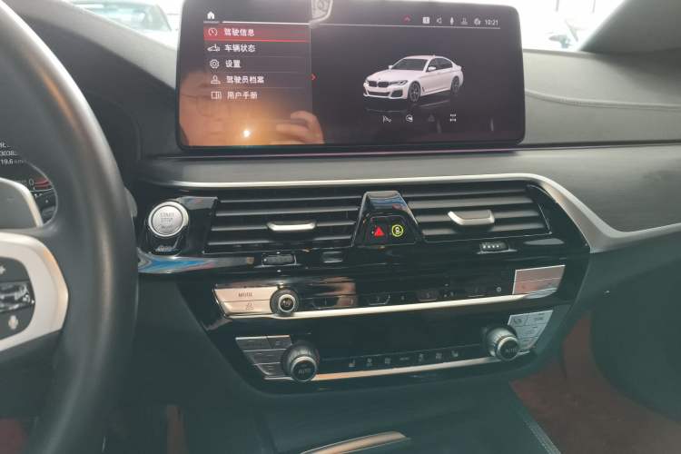 Used BMW 5 Series 2022 Restyled 530Li Leading Edition M Sport Package
