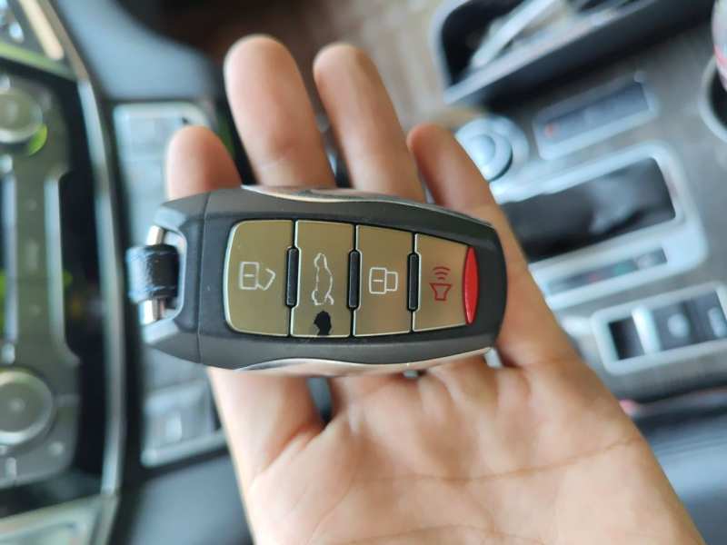 Used Haval H9 2015 2.0T Four-Wheel Drive Luxury 7-Seater — 18