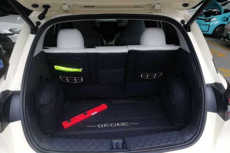 Used Geely Galaxy Geome 2025 410 km Free Version