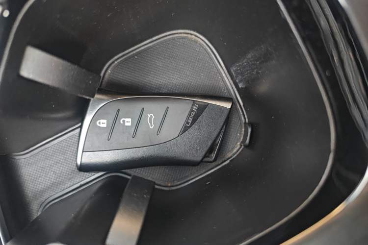 Used Lexus ES 2022 200 Luxury Edition
