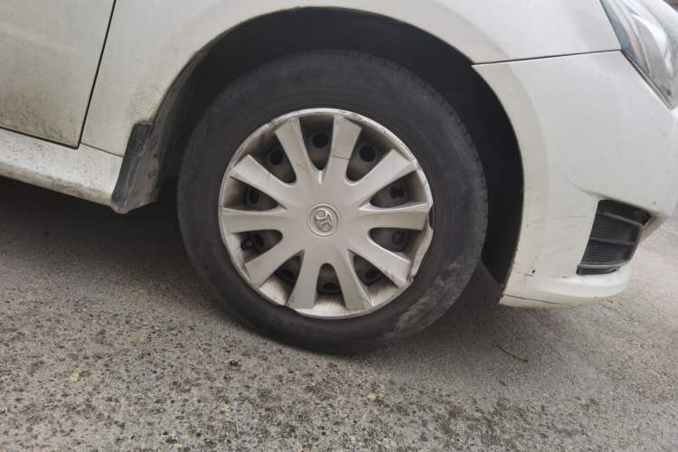 Used BAIC E Series 2012 Hatchback 1.3L Manual Liking Edition
