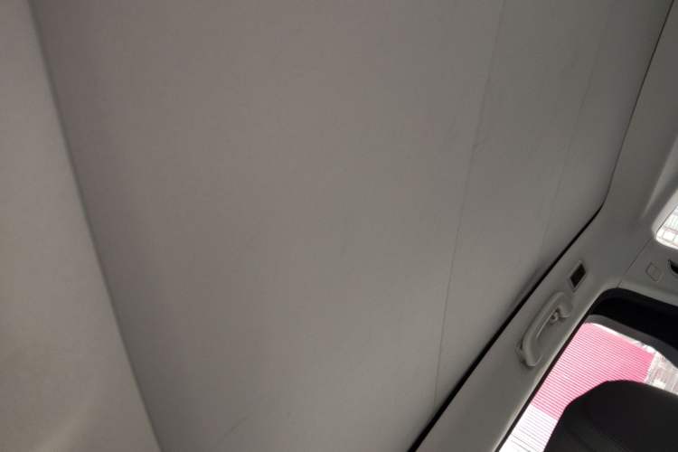 Used Land Rover Discovery Sport 2016 2.0T SE Headliner