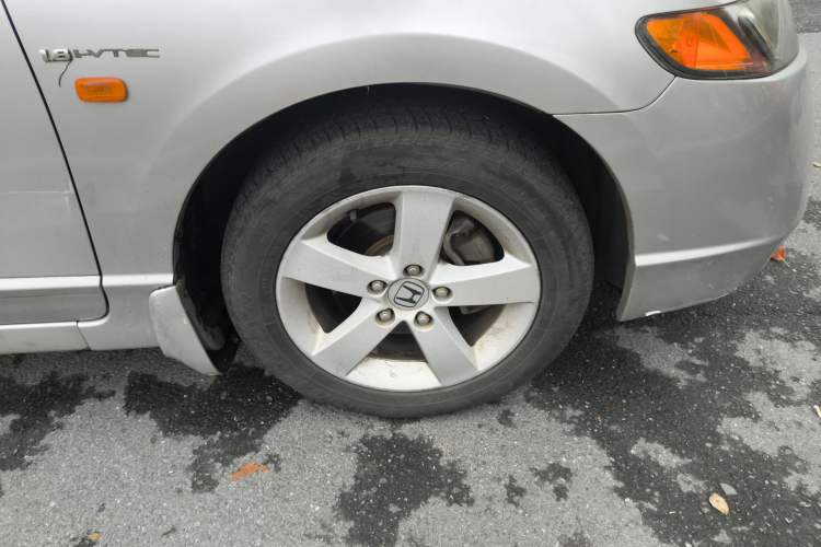 Used Honda Civic 2006 1.8L Manual Luxury Edition Right Front Wheel Hub