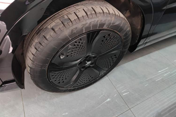 Used VOYAH COURAGE 2024 Four-Wheel Drive Global Edition Exterior 7