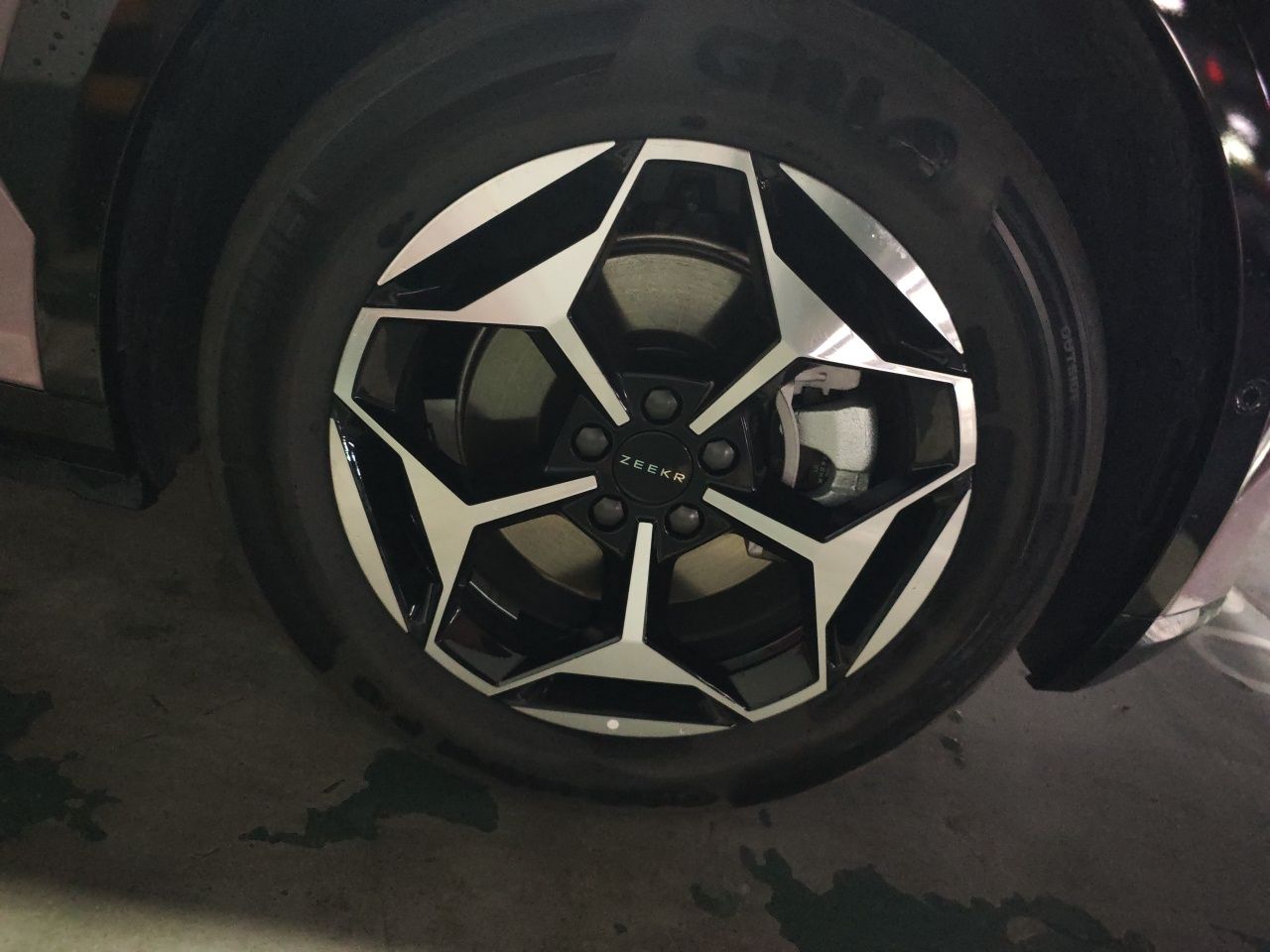 Zeekr X 2025 5-Seater Rear-Drive Version — снимка 8