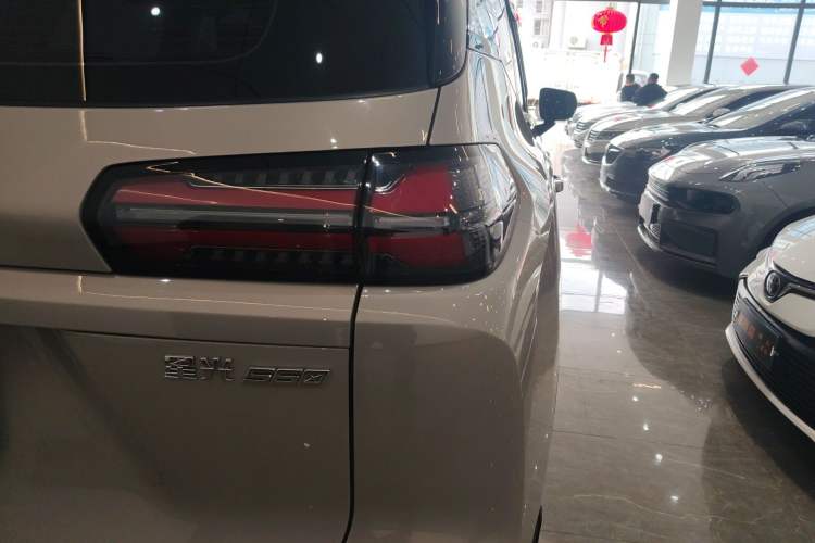 Used Wuling Starlight 560 2026 1.5T CVT Elite Edition
