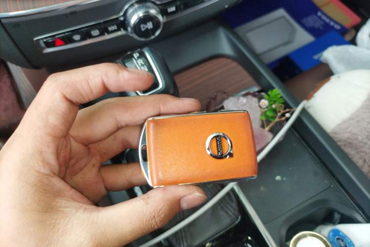 Used Volvo XC60 2021 T5 4x4 Zhiya Luxury Edition Vehicle Key