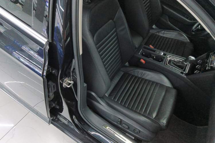 Used Volkswagen Magotan 2018 330TSI DSG Advanced Model