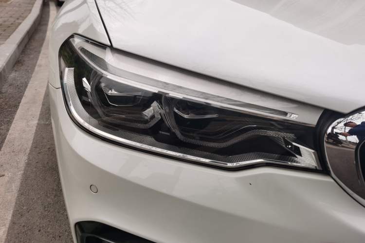 Used BMW 5 Series 2019 530Li Luxury Edition M Sport Package
