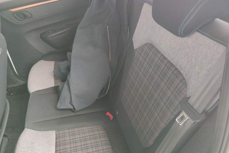 Used Dongfeng NAMMI EX1 2021 Zhi Ling Version Left Rear Seat
