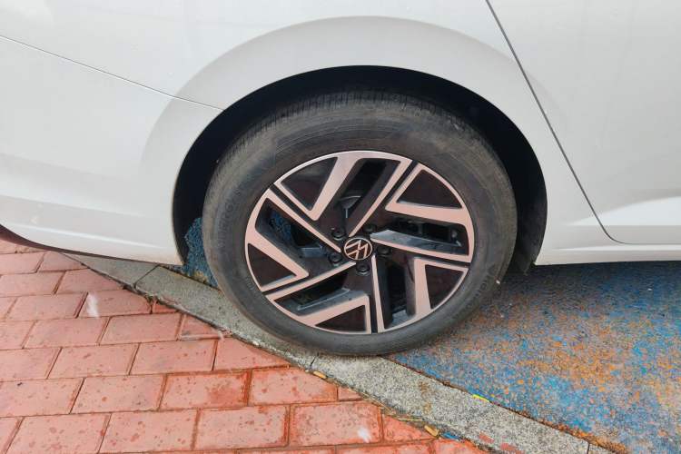 Used Volkswagen Sagitar 2023 300TSI DSG Excellence Edition Exterior 5