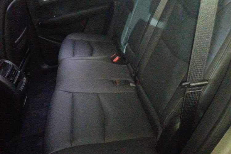 Used Cadillac XT5 2016 25T Luxury Model