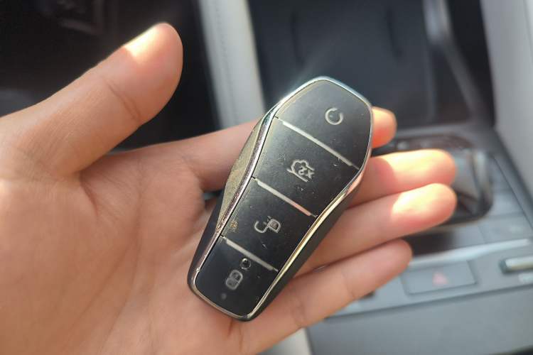 Used BYD Yuan UP 2024 401 km Active Version
