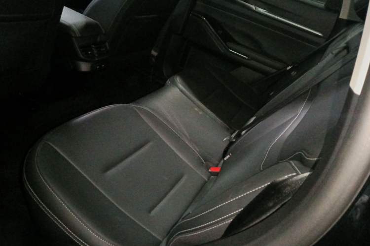 Used Haval H6 2022 3rd Generation 1.5T Automatic Two-Wheel Drive Max Left Rear Seat