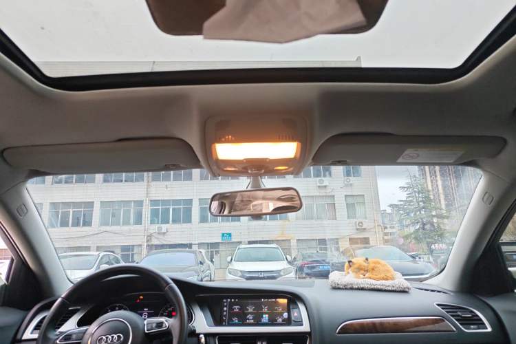 Used Audi A4L 2015 35 TFSI Automatic Comfort Model