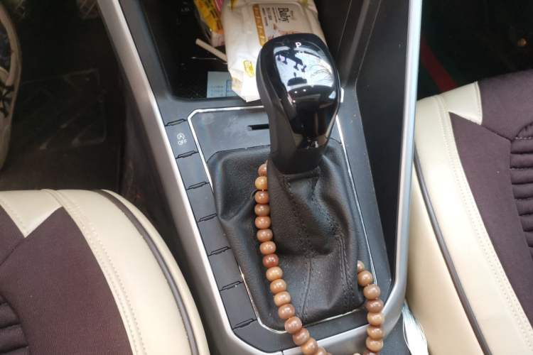 Used Volkswagen Polo 2023 Plus 1.5L Automatic Enjoy-the-Moment Edition Gear Lever