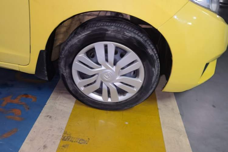 Used Honda Fit 2014 1.5L LX Manual Comfort Model