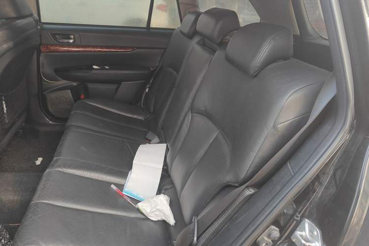 Used Subaru Outback 2011 2.5i Luxury Edition