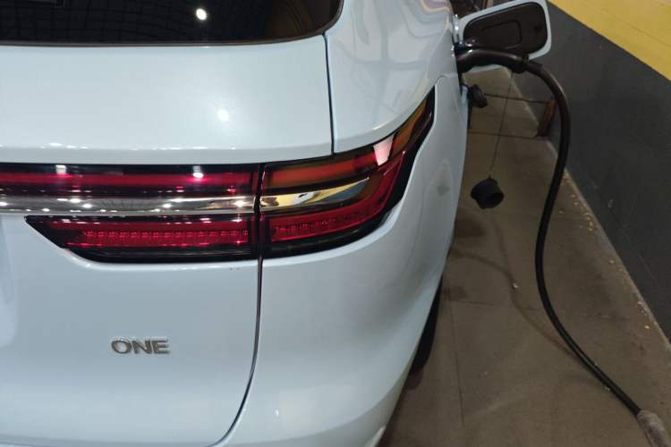 Used Li Auto ONE 2021 Extended-Range 6-Seater Version Right Rear Taillight