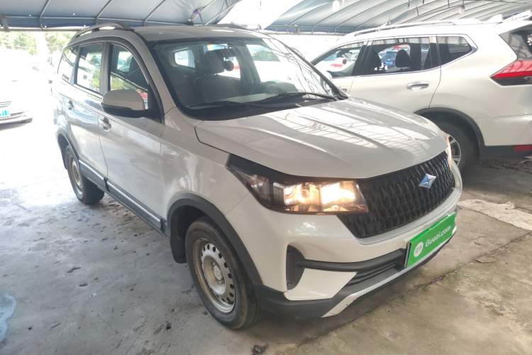 Used BAIC Ruixiang X3 2022 1.5L Manual Base Version 5 Seats
