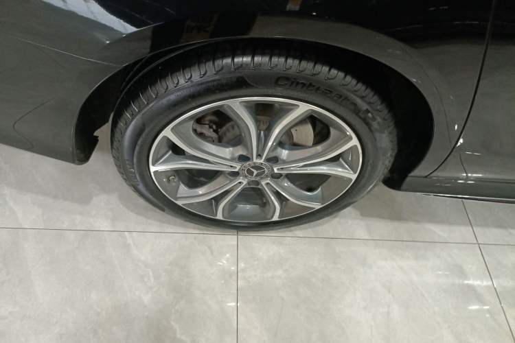 Used Mercedes-Benz E-Class 2023 Restyled E 300 L Sporty and Stylish Edition