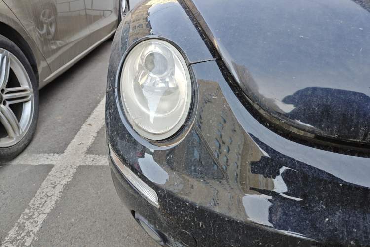 Used Volkswagen Beetle 2010 1.8T BlackOrange Luxury Edition Right Front Headlight