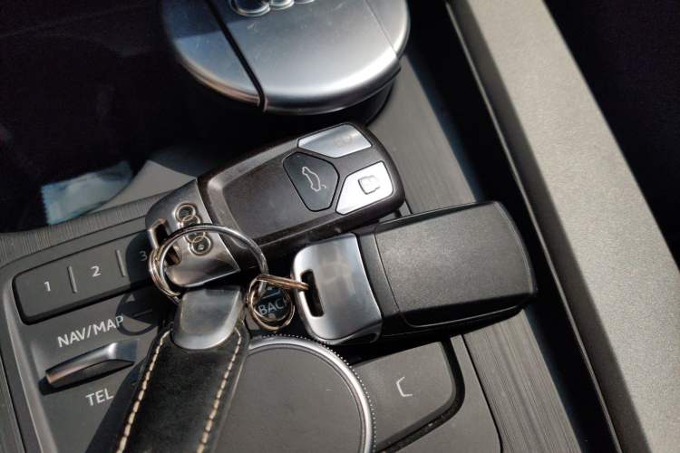 Used Audi A4L 2018 30th Anniversary Edition 40 TFSI Trendy Model