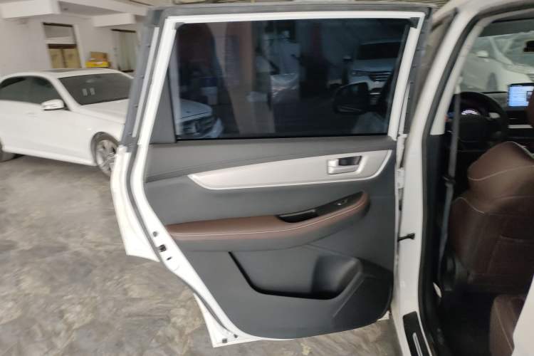 Used FORTHING T5 2022 Shengshi Edition 1.5T Automatic Dream Version Five Seats
