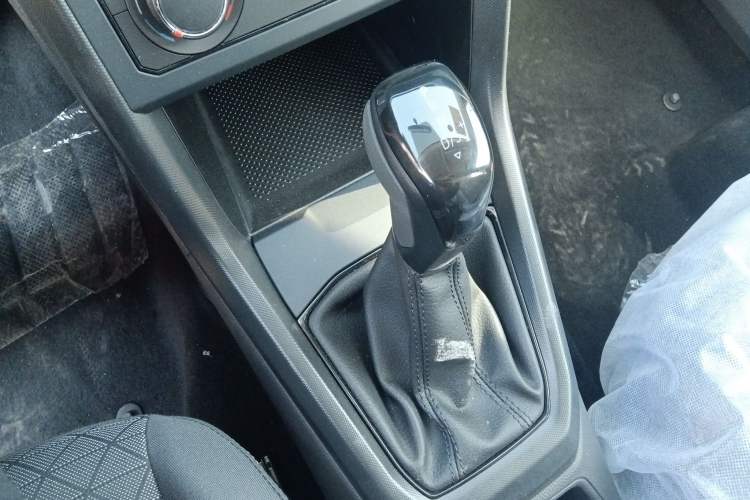 Used Volkswagen T-Cross 2023 1.5L Automatic Fashion Edition Gear Lever