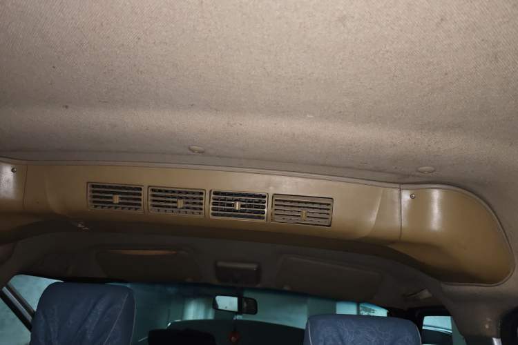 Used Dongfeng Xiaokang C37 2012 1.4L Comfort Version DK13-06