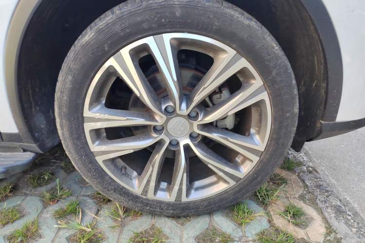 Used BYD Tang 2019 2.0T Automatic SmartConnect Luxury 7-Seater China VI Standard