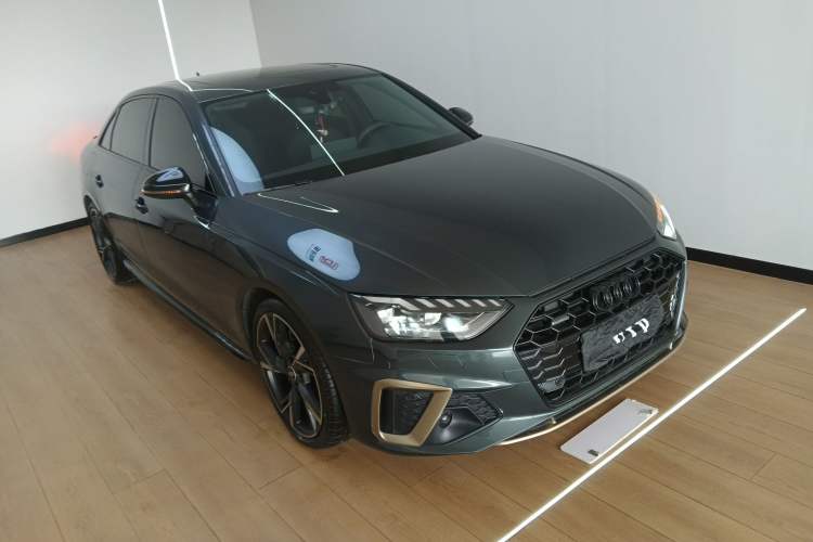 Used Audi A4L 2024 40 TFSI quattro RS Performance Package
