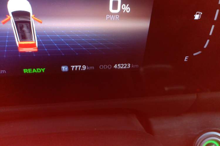 Used Landian E5 2024 Honor Edition 100KM Comfort Model 7 Seats
