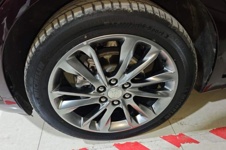 Used Buick Enclave 2022 652T 4x4 Avenir 6-Seater