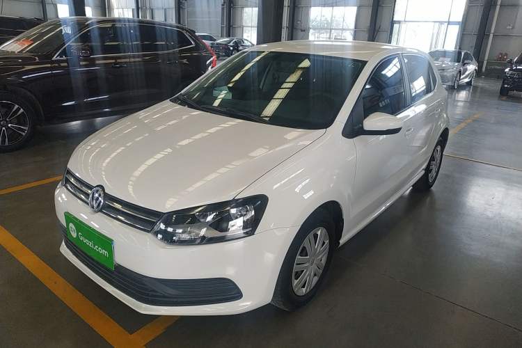 Used Volkswagen Polo 2016 1.4L Manual Fashion Model