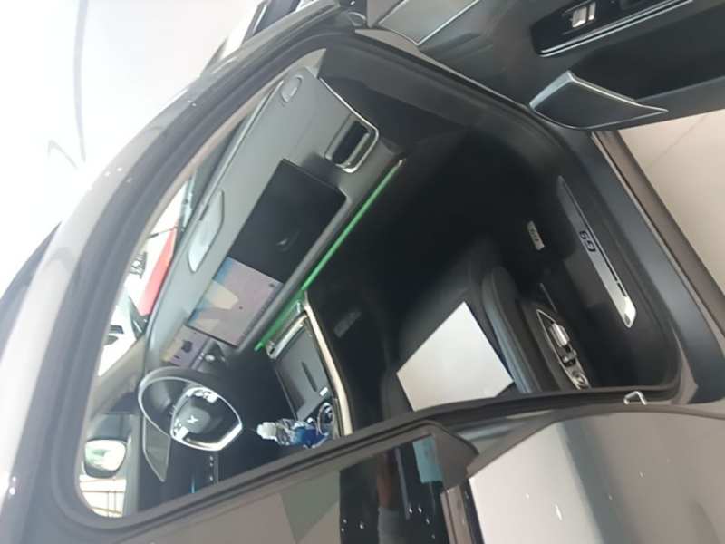 Used XPeng G9 2022 650 Performance Edition Max — 28
